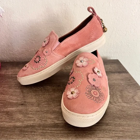 Coach Slip On Sneaker With Tea Rose Rivets - Picture 6 of 12